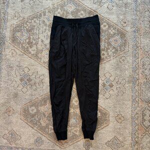 Lululemon Dance Studio Jogger – Size 8